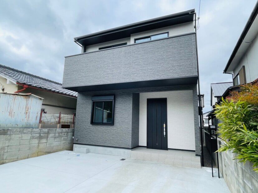 伏見区深草大亀谷東寺町「デザイナーズ住宅」