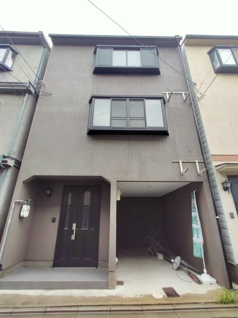 【中古一戸建】伏見区深草大亀谷東寺町（JR藤森駅） 3階建 3DK
