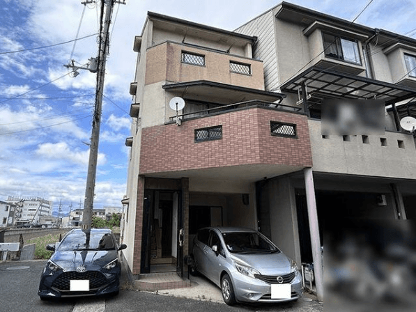 【中古一戸建】伏見区久我石原町（向日町駅） 3階建 3LDK